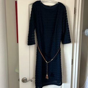 Women’s dress Navy blue 3/4 length sleeve, perfect for fall!